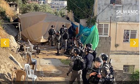 Silwan… Répression, bastonnade, blessures et arrestations dans le quartier de Batn Al-Hawa